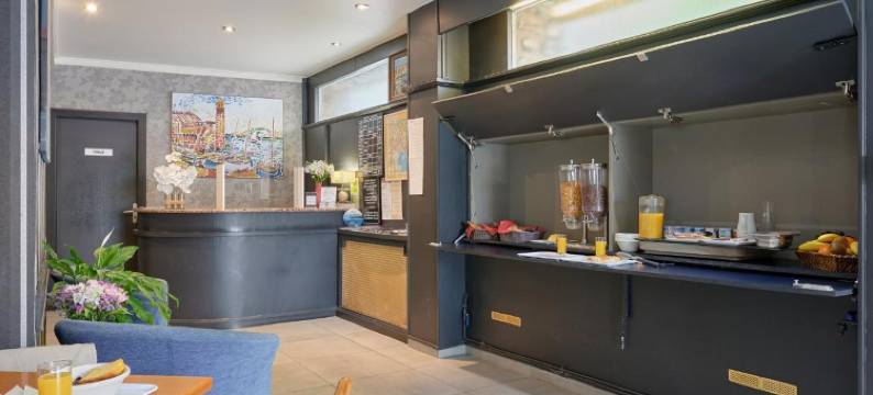 特立顿酒店(Logis Hôtel le Triton)图片