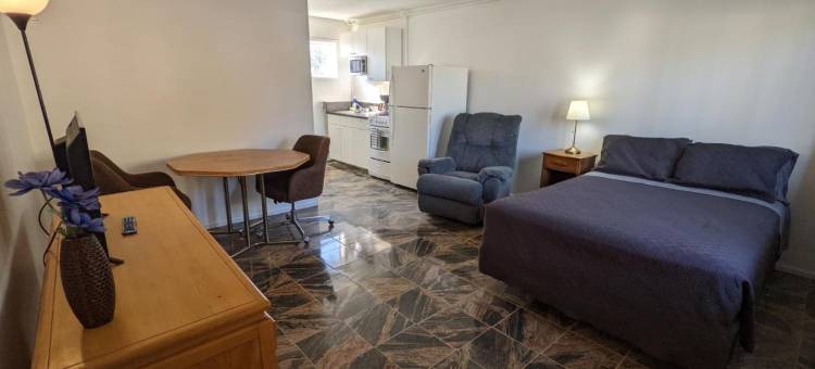 迪尔维尤小屋旅馆(Deerview Lodge & Cabins - Princeton BC)图片