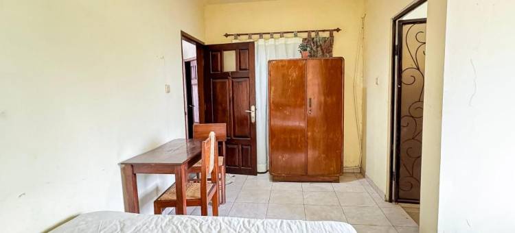 Lathysha Family Guesthouse Syariah RedPartner图片