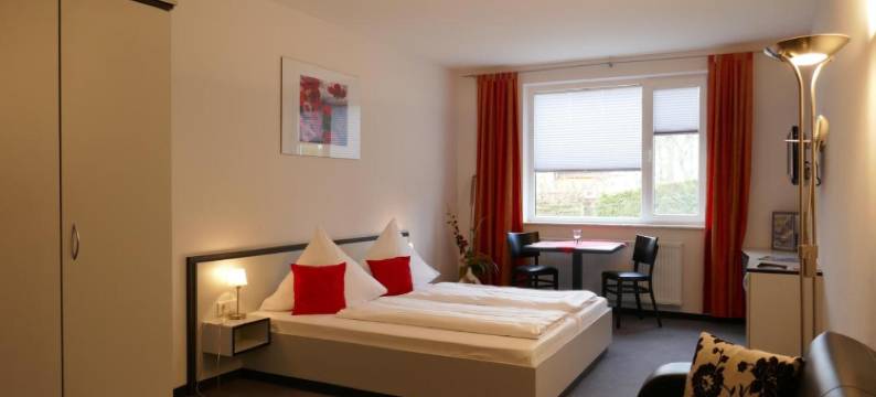 斯恩兹维斯赫恩酒店(Hotel zwischen den Seen)图片