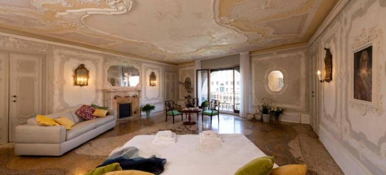 莫切尼戈大运河豪华套房(Mocenigo Grand Canal Luxury Suites)图片