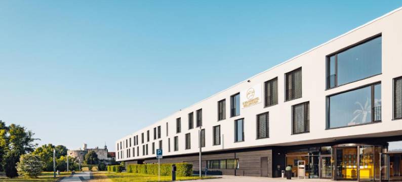 哈林斯亭恩城堡酒店(Schlosshotel Hellenstein)图片