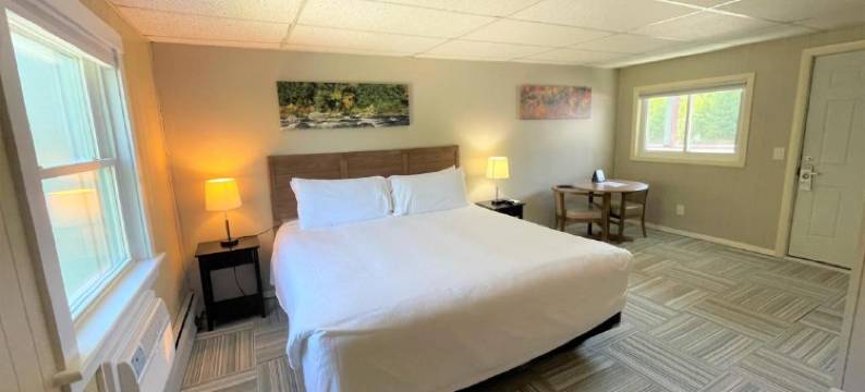 清河旅馆(Clear River Inn and Tavern)图片