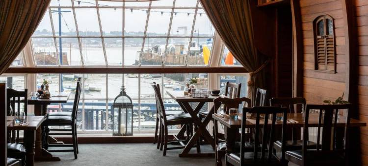 欧德柯特宾馆(Old Court House Inn)图片