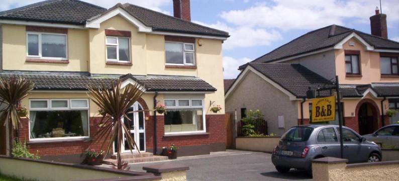 亚伦威尔民宿(Aaron Vale B&B)图片