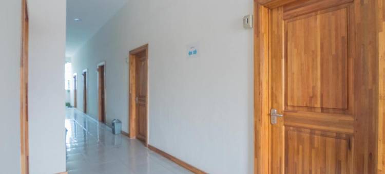 红多兹酒店-近查加玛达坤甸(RedDoorz Near Gajah Mada Pontianak)图片