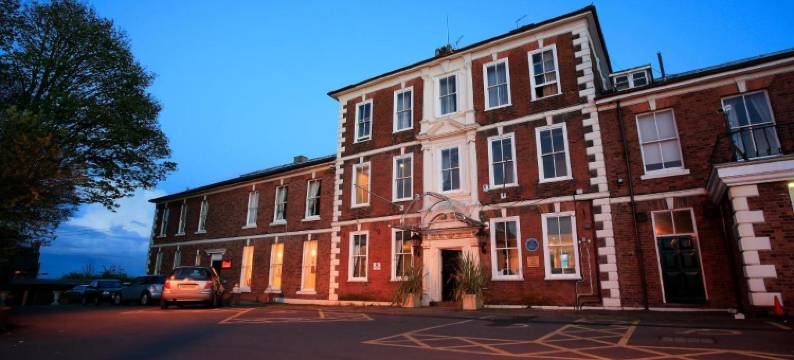 伍尔弗汉普顿公园厅酒店及水疗中心(Park Hall Hotel and Spa Wolverhampton)图片
