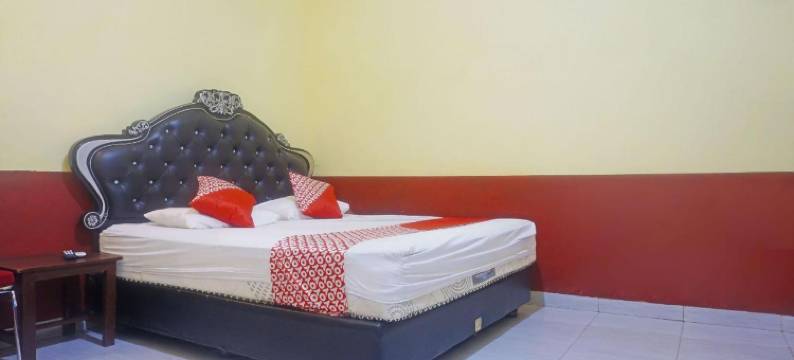 OYO 萨里珍纳蓬托酒店(Hotel O Sari Jeneponto)图片