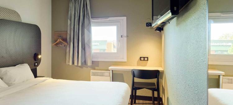 皮埃拉耶凯尔基酒店(B&B Hôtel Cergy Pierrelaye)图片