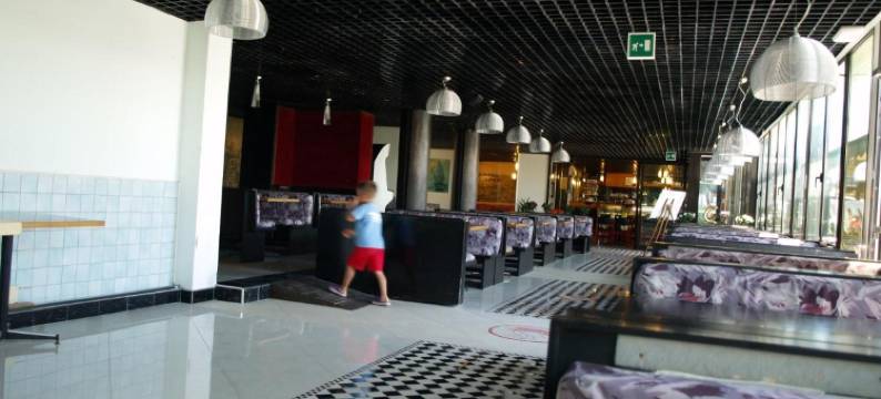 佩萨罗凯拉维尔与迷你卡拉维尔酒店(Hotel Caravelle&MiniCaravelle)图片