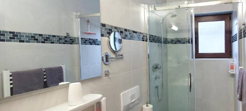 豪斯高山伽尼酒店(Hotel Garni Haus Alpine - Chiemgau Karte Inkl)图片