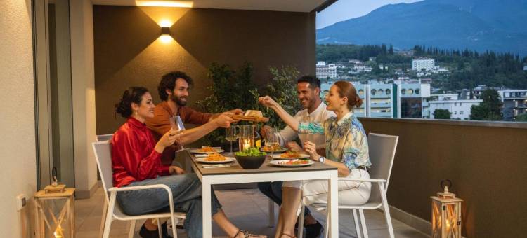 阿里斯公寓 & 天空泳池 - Tonelli酒店 - 限成人(Aris Apartments & Sky Pool - Tonelli Hotels - Adult Friendly)图片