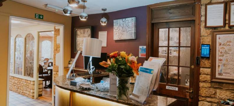 雷德斯代尔纹章酒店(Redesdale Arms Hotel)图片