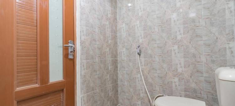 The Lima Guest House Syariah Mitra RedDoorz图片
