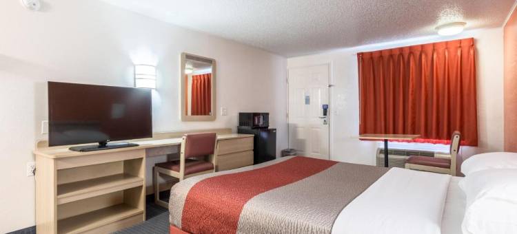 兰心 6 汽车旅馆(Travelodge by Wyndham Lansing MI)(Travelodge by Wyndham Lansing)图片