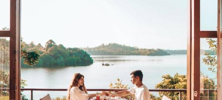 阿玛雅Tri(Tri by Amaya)图片