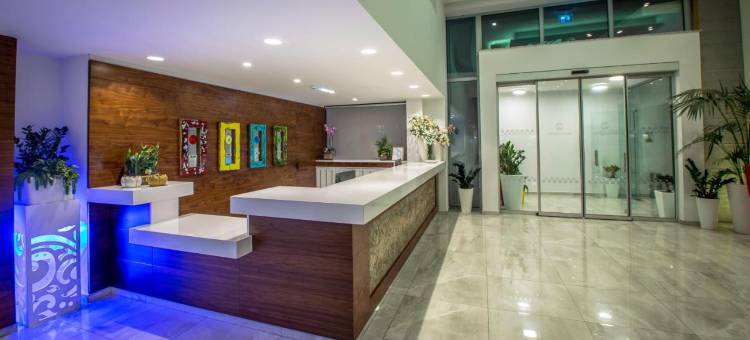 尼古拉斯彩色酒店(Nicholas Color Hotel)图片