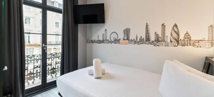 维多利亚轻松酒店(EasyHotel Victoria)图片