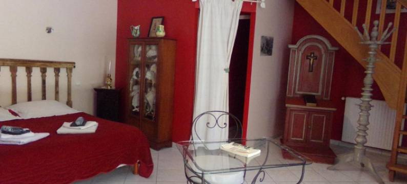 弗齐纳圣尼古拉斯旅馆(Chambres et Table d'hôtes Saint Nicolas, Maisonnettes Individuelles Dans propriété privée)图片