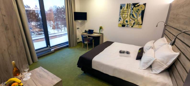 卡斯特鲁恩酒店(Hotel Castellum)图片