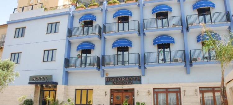 艾法鲁酒店(Hotel Al Faro)图片