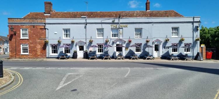 萨克斯泰德天鹅酒店 - 格林国王旅馆(Swan Hotel by Greene King Inns)图片