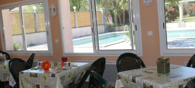 克洛斯橄榄度假屋(Chambres d'hôtes le Clos des Oliviers)图片