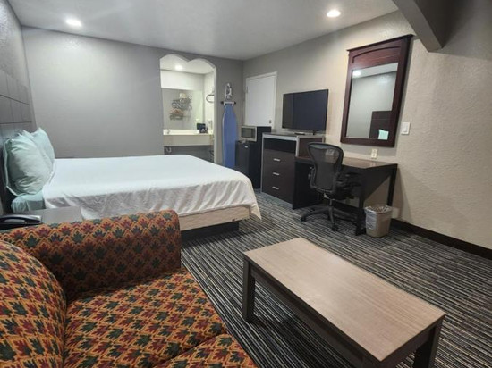 苏格兰套房酒店