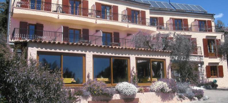 特拉斯千娇百媚酒店(Les Belles Terrasses)图片