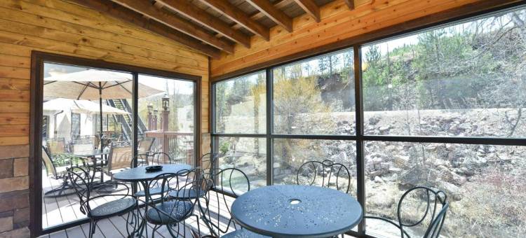 戴德伍德温德姆速8酒店(Super 8 by Wyndham Deadwood/Black Hills Area)图片