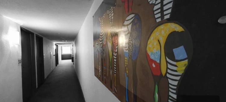 塞特巴拉鲁克海马原创城市酒店(The Originals City Hotel Hippocampe Sète Balaruc)图片