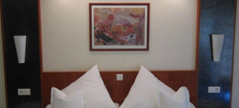 马瑞-路易斯潘森酒店(Hotel Pension Marie-Luise, Hotel Garni)图片