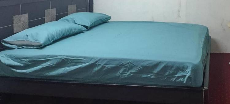 Rocky Guest House Syariah Mitra RedDoorz图片