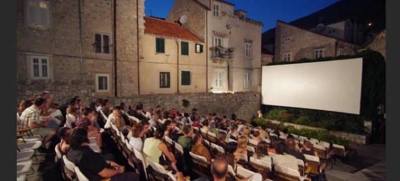 安杰勒斯公寓酒店(Angelus Apartments)图片