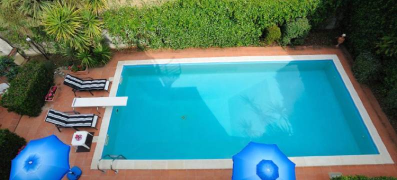 切尔托萨岛别墅(Villa la Certosa)图片