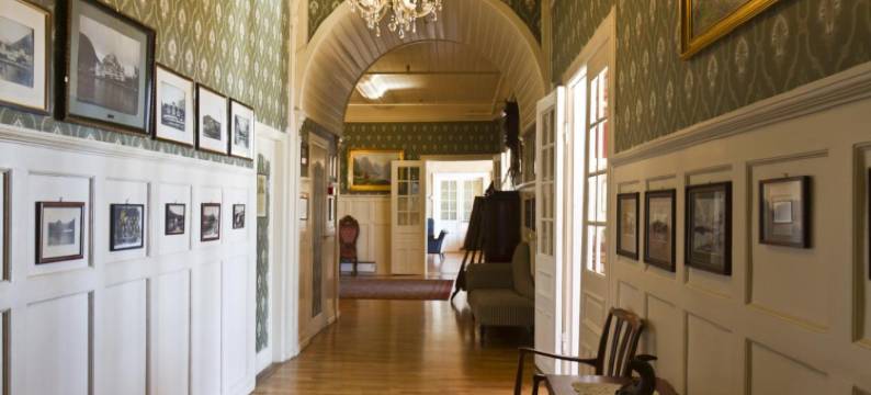 历史酒店(Kviknes Hotel)图片