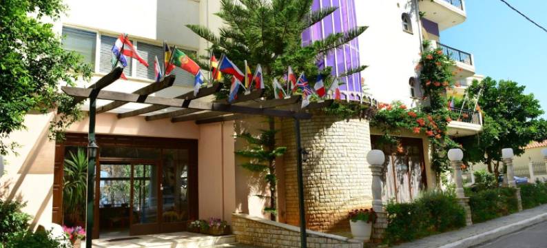 优雅海滩酒店(Elegant Beach Hotel)图片