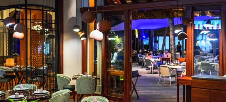 蒂娜罗宾比奇科默高尔夫水疗度假酒店(Dinarobin Beachcomber Golf Resort & Spa)图片