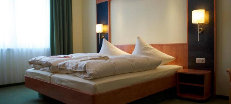 逊西梅尔酒店(Gasthof & Pension Zum Himmel)图片