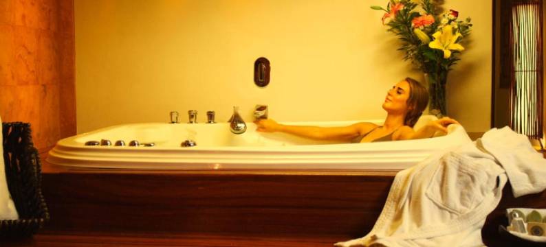 卡萨萨尤拉画廊＆SPA大酒店(Gran Casa Sayula Galeria & Spa)图片