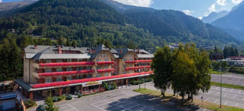 蓬泰迪莱尼奥俱乐部酒店(Residence Club Ponte di Legno)图片