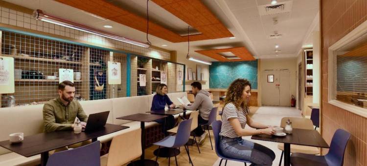 宜必思快捷绍莱中心酒店(Ibis Budget Cholet Centre)图片
