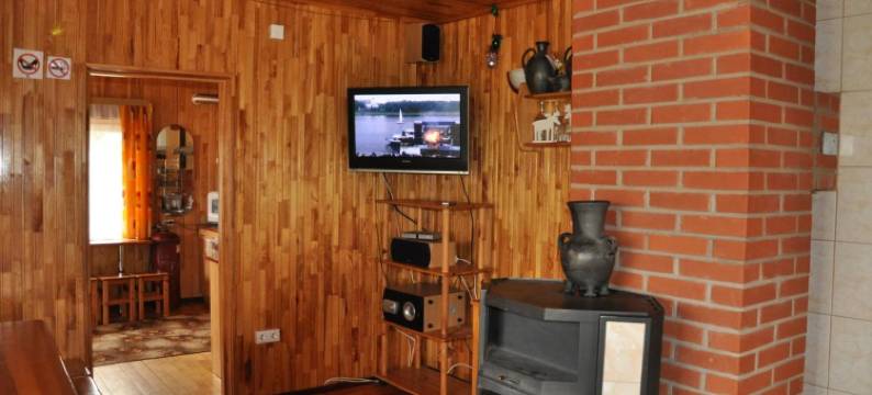 塞莱娜2003旅馆(Selena 2003)图片