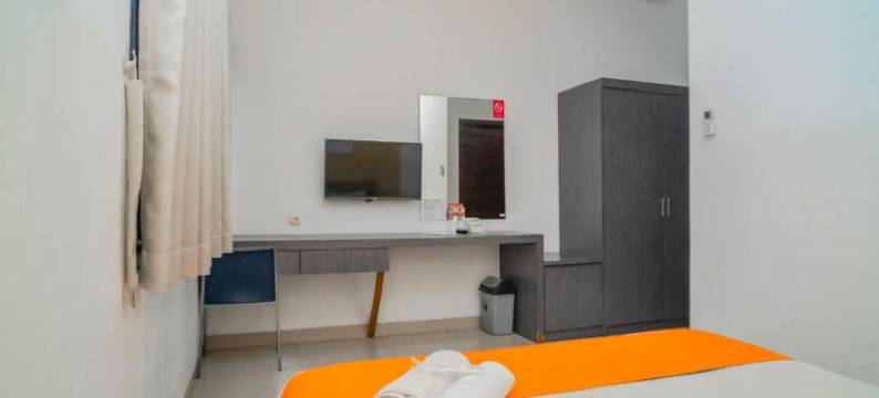 维达拉萨里井里汶桑斯酒店(Sans Hotel Widarasari Cirebon)图片