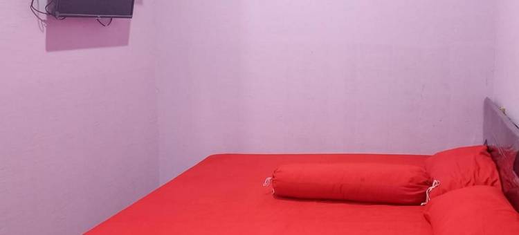 Jessy Homestay Lolak Mitra RedDoorz图片