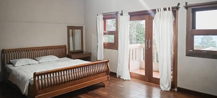 Villa d'Oasis 2 Puncak Mitra RedDoorz图片