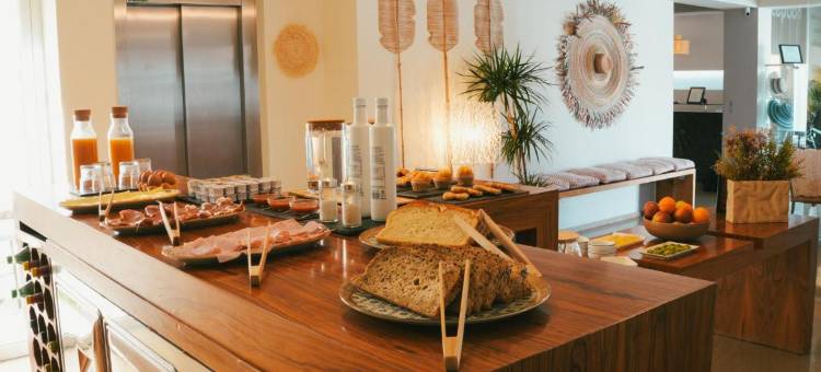 维拉莫尔酒店 - 限成人(Hotel Villamor)图片