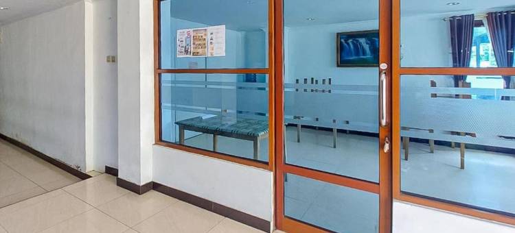 红多兹@丹戎施乐(RedDoorz @ Tanjung Selor)图片