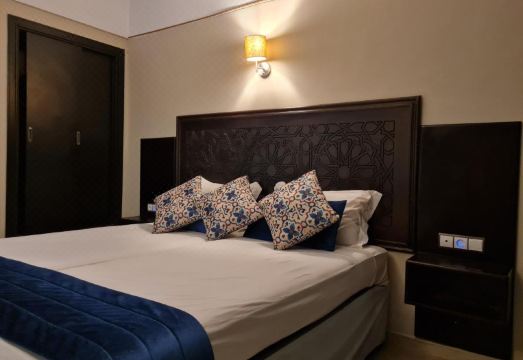 Hotel Batha Hotel Overview