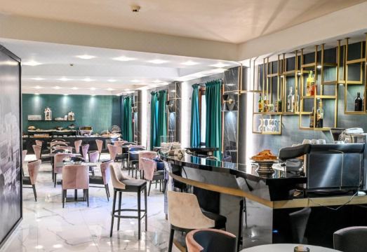 Roma Domus HotelHotel Overview